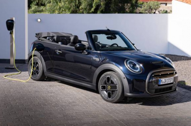 Première van de eerste MINI Electric Cabrio: lichtmetalen velgen gemaakt van 100 procent gerecycled aluminium