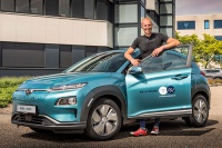 Hyundai Winterinspectie 2021: hartverwarmende donatie aan Maarten van der Weijden Foundation