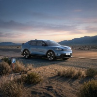 Ford introduceert sportieve Capri Collection, one-pedal drive, V2L, extra rijhulpsystemen en vernieuwd infotainment