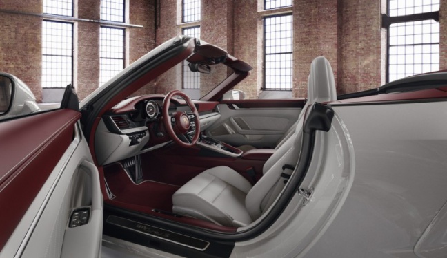 Voor alle 911-modellen: nieuw two-tone lederen interieur van Porsche Exclusive Manufaktur