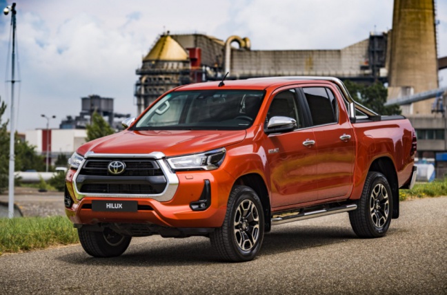 Toyota geeft vernieuwde Hilux een prijs