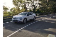 Veelzijdige Citro&euml;n &euml;-C4 X heeft prijskaartje