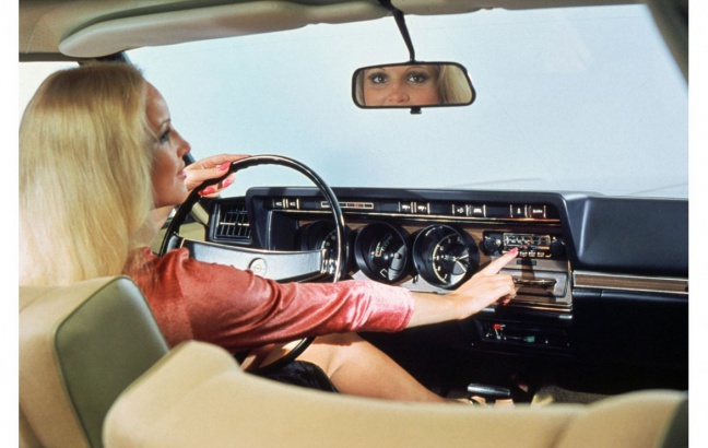 Opel viert &lsquo;World Radio Day&rsquo; en blikt terug op radio-innovaties