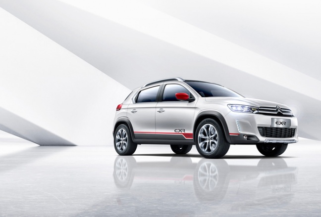 Citro&euml;n C-XR Concept getoond in Peking