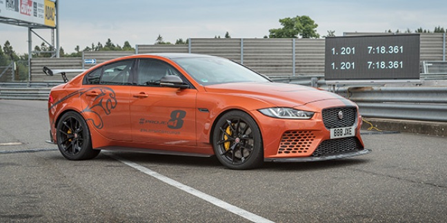 Jaguar XE SV Project 8 verbreekt eigen record op de N&Uuml;rburgring-Nordschleife