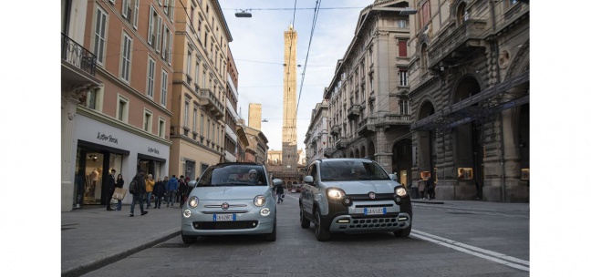 Schone lucht en materialen in de auto dankzij Fiat D-Fence Pack met Mopar Prime interieurfilter, Air Purifier en een UV-C lamp