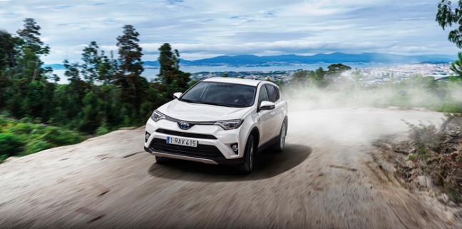 Toyota maakt RAV4 prijzen bekend, inclusief enige Full Hybrid in z&rsquo;n klasse