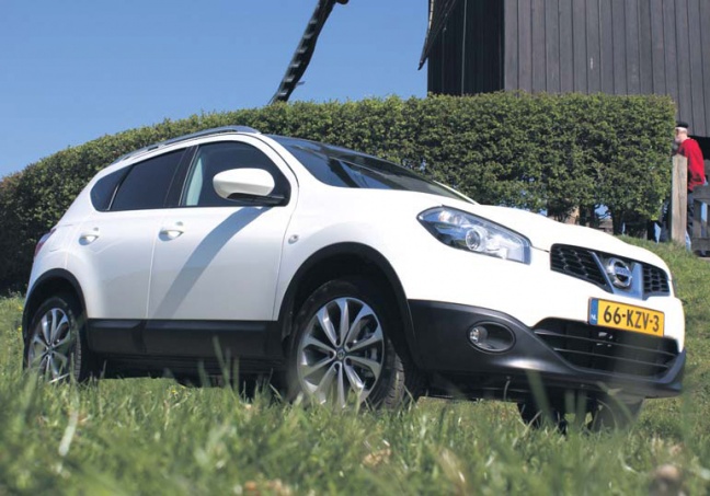 Nissan Qashqai 1.6 Connect Edition