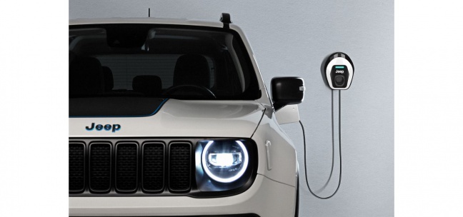 Jeep&reg; Renegade en Compass 4xe &lsquo;First Edition&rsquo;