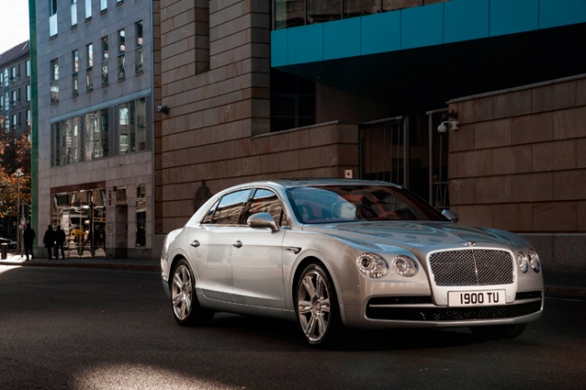 Bentley Flying Spur V8 nu leverbaar bij Bentley Leusden