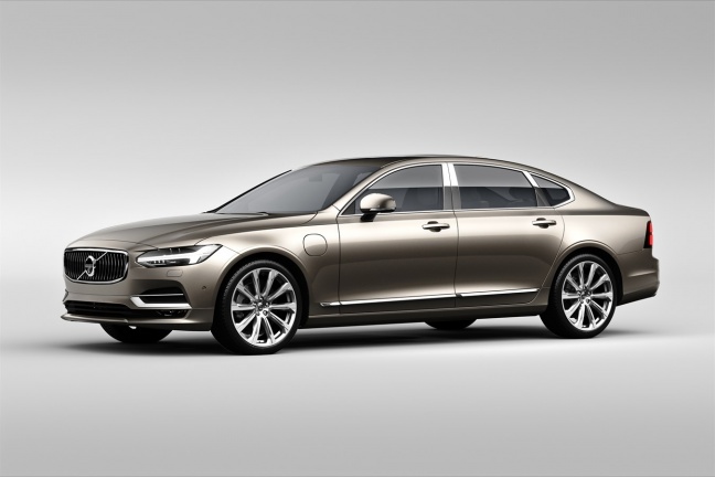 Volvo introduceert nu ook in Nederland de nieuwe luxe toplimousine: Volvo S90L Excellence