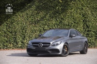 Eerste gesigneerde priv&eacute;auto Max Verstappen op Marktplaats