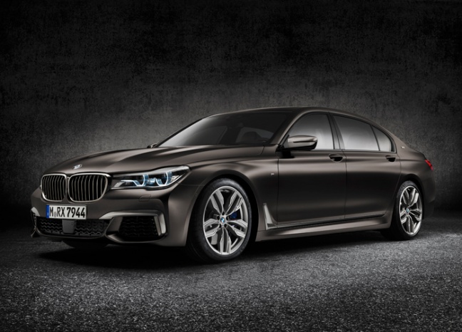 De nieuwe BMW M760Li xDrive. Ultieme prestaties en superieur comfort