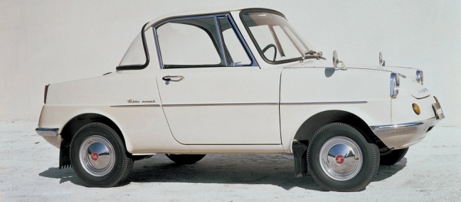 EERSTE MAZDA PERSONENAUTO R360 COUP&Eacute; meteen een succes