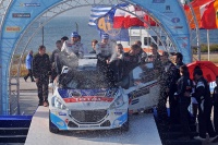 Indrukwekkend debuut van Peugeot 208T16: Winst in legendarische Acropolis Rally