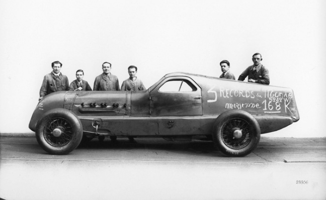 Renault presenteert historie autosport op Concours d&#039;Élégance Paleis het Loo