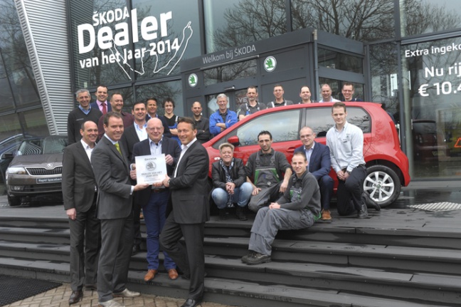 De Waal Autogroep opnieuw &Scaron;KODA-dealer van het jaar
