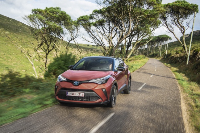 Meer vermogen, rijplezier en connectiviteit voor nieuwe Toyota C-HR 2.0 High Power Hybrid