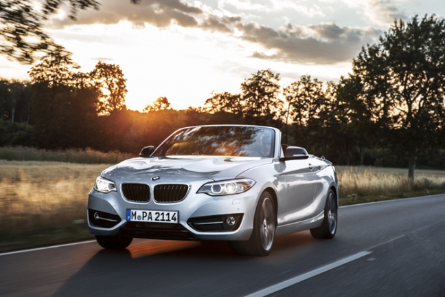 BMW introduceert verfrissend dynamische BMW 2 Serie Cabrio