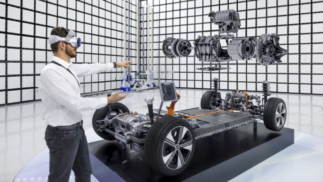 Insight Mercedes-Benz Drivetrains &amp; Efficiency: Effici&euml;ntie is de sleutel tot alles