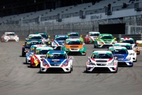 SEAT Leon Eurocup 2014 voltooit eerste raceweekend op Duitse N&uuml;rburgring