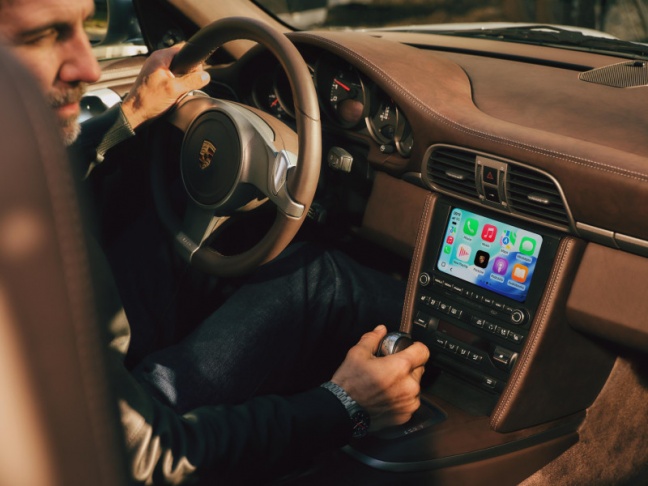 Porsche introduceert nieuw PCCM Plus retrofit infotainmentsysteem voor 911, Boxster en Cayman