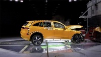 Nieuwe Mercedes-Benz EQC voldoet aan hoogste veiligheidseisen