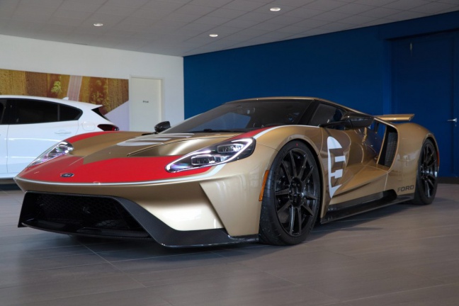 Laatste officieel in Nederland geleverde Ford GT overhandigd aan gelukkige eigenaar