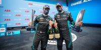 JAGUAR RACING doet uitstekende zaken in FORMULA E in ROME: EERSTE PLAATS IN TEAM- EN RIJDERSKLASSEMENT