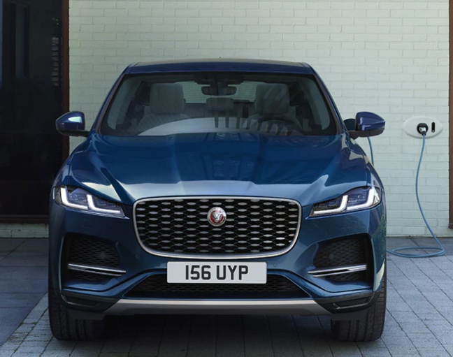 JAGUAR ondersteunt creatieve sector met campagne voor nieuwe F-PACE