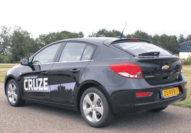 Chevrolet Cruze 1.8 LTZ HB