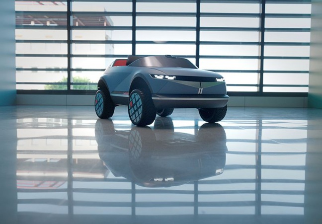 Klein maar fijn: Hyundai onthult zijn nieuwste, allerkleinste EV.