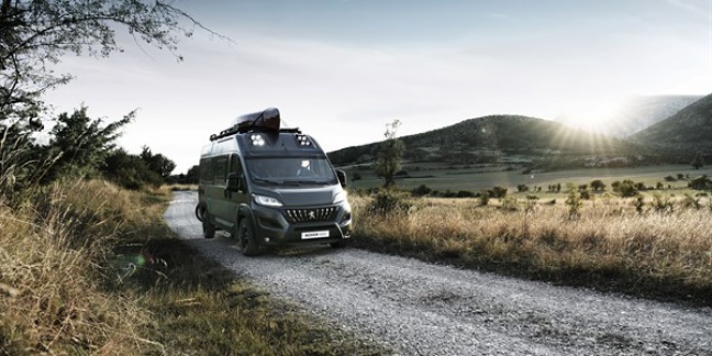 Peugeot Boxer 4x4 Concept Dol op uitdagingen