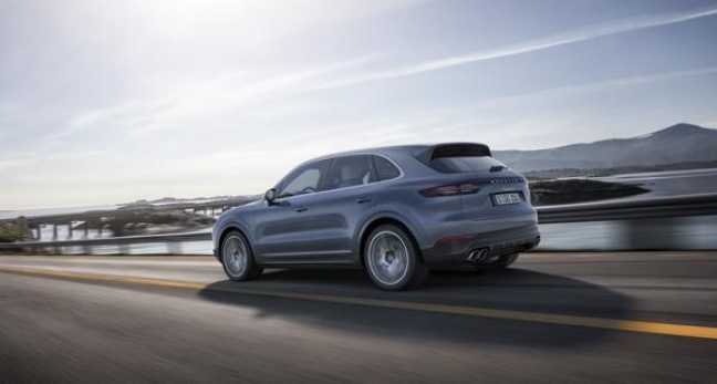 Volg hier live de Porsche primeurs op IAA