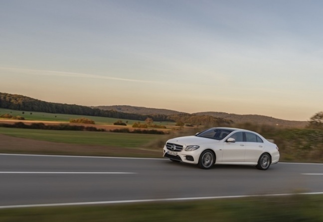 Mercedes-Benz E 300 de: plug-in hybrid met ultramoderne dieseltechnologie