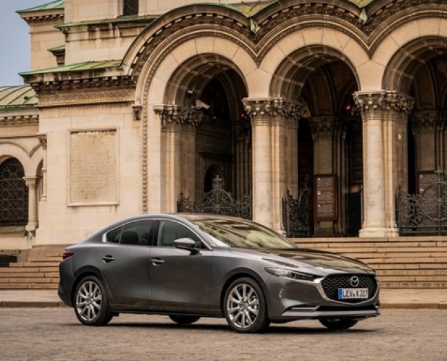 DE MAZDA3 SKYACTIV-X