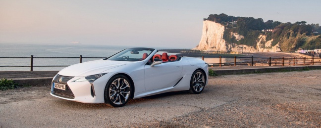 ‘BEST OPEN TOP’: LEXUS LC 500 CONVERTIBLE opnieuw in de prijzen