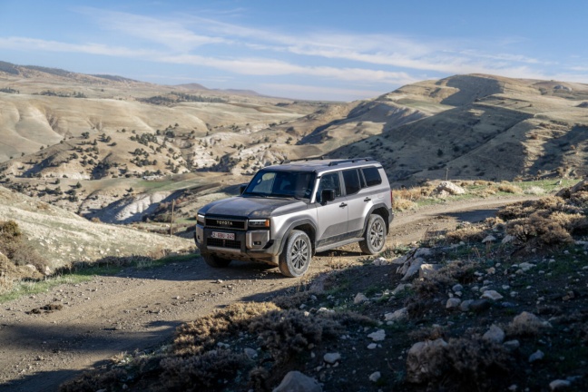 Toyota Land Cruiser komt met efficiënte Hybrid 48V- aandrijflijn