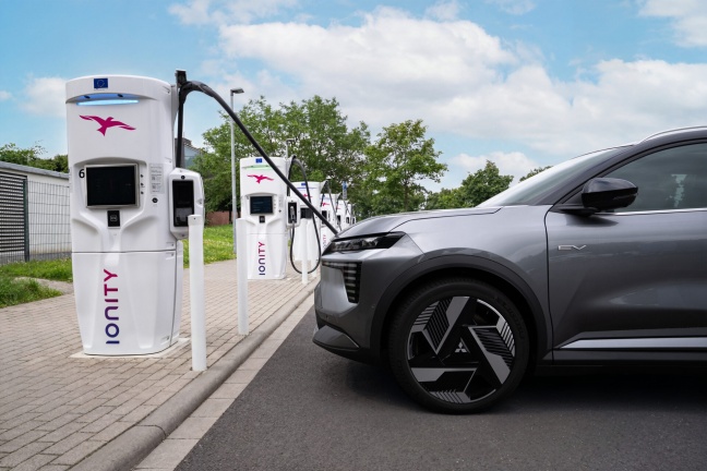 Mitsubishi Motors en IONITY maken ultrasnelladen voordeliger en toegankelijker