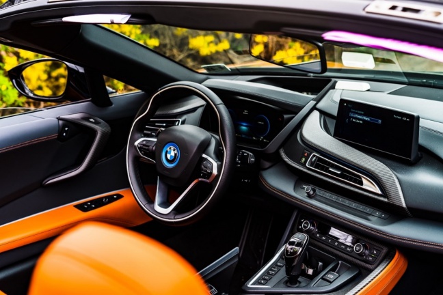 Bespaar tijd en laat het interieur van je auto reinigen op locatie